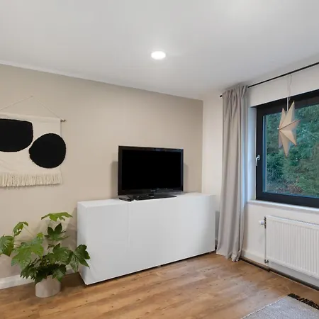 Moderne Apartment *
